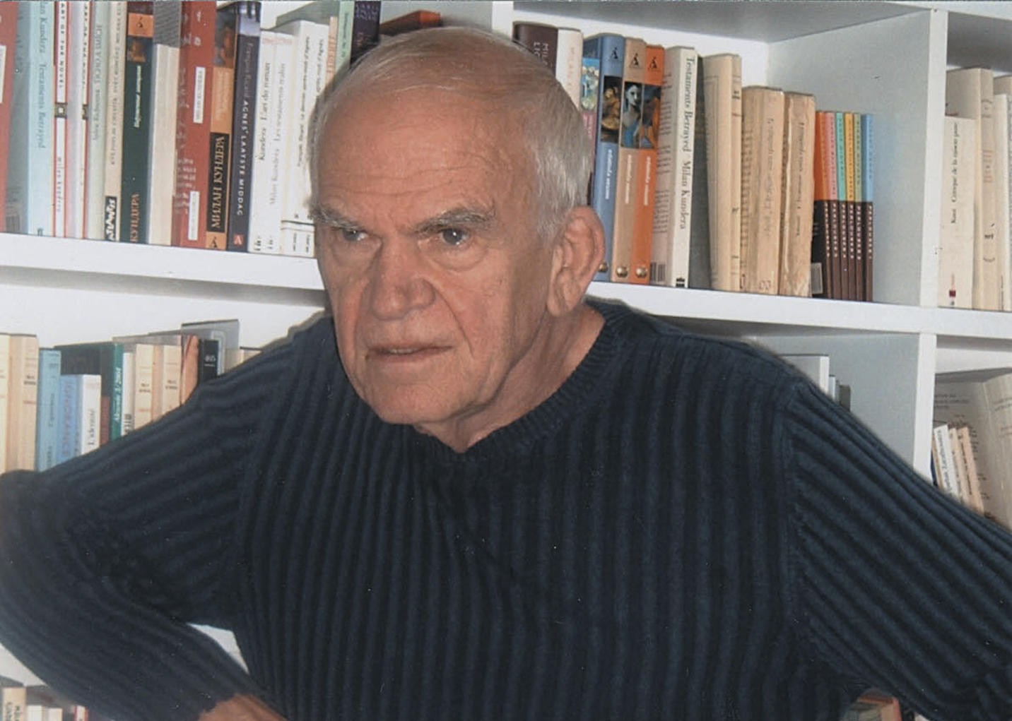 Muere el escritor checo Milan Kundera, autor de 