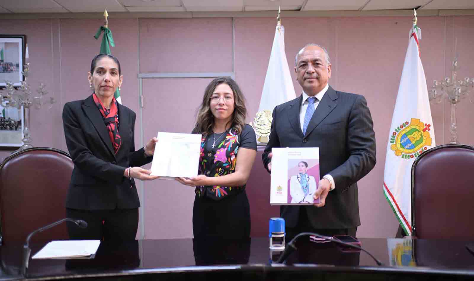 Recibe Congreso el Informe de labores 2025 de la Fiscalía General